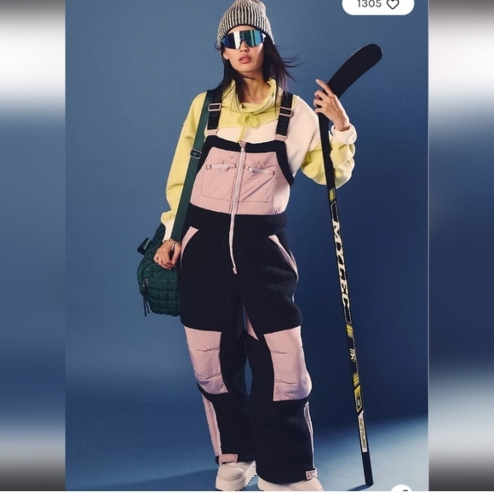 NWT!! Free People Movement,Hit The Slopes Overalls,Black/Blush, Size M, MSRP$198